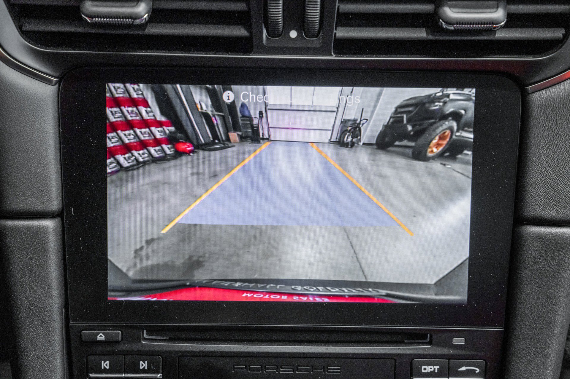 Used 2018 Porsche 911 GT2 RS w/ Weissach Package image 36