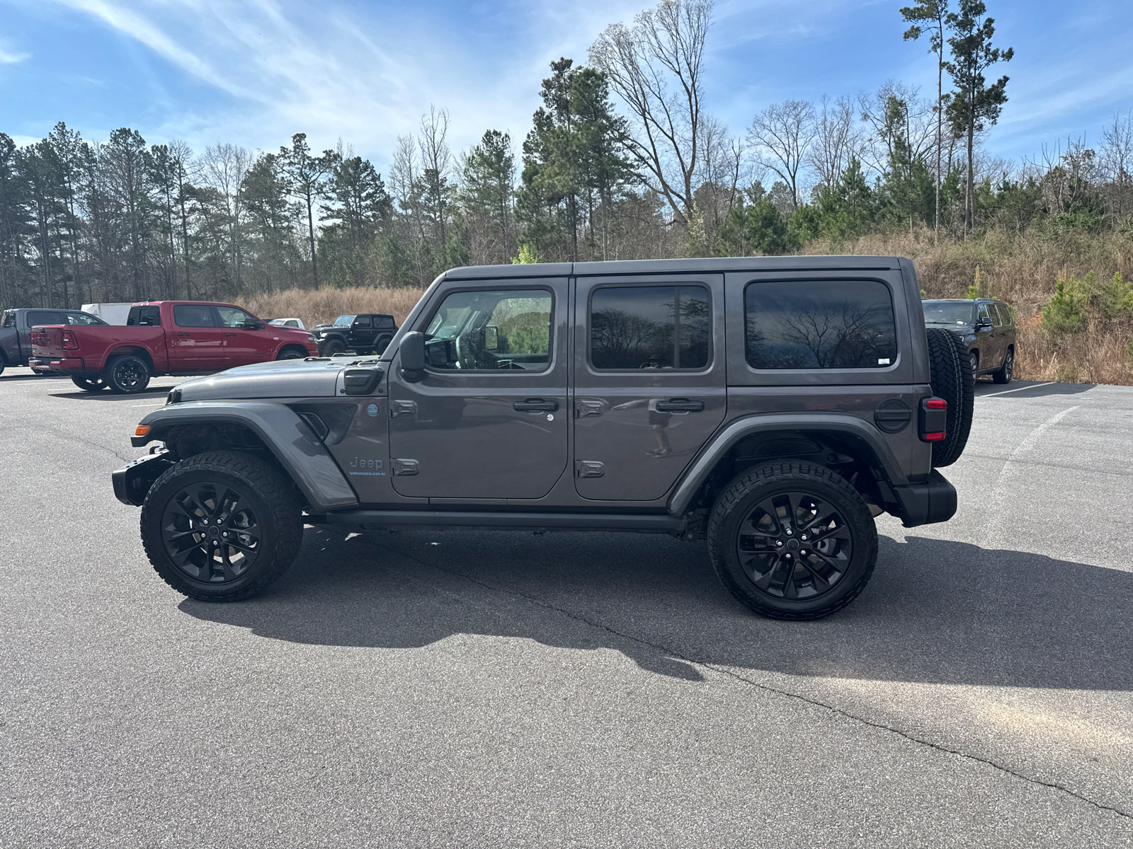 Used 2025 Jeep Wrangler Backcountry image 8