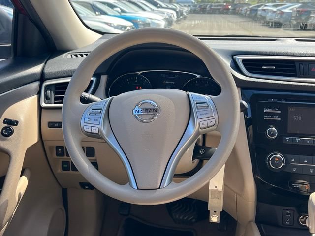 Used 2015 Nissan Rogue S AWD/4WD image 12