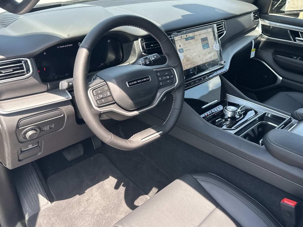 New 2026 Jeep Grand Wagoneer Limited AWD/4WD image 2
