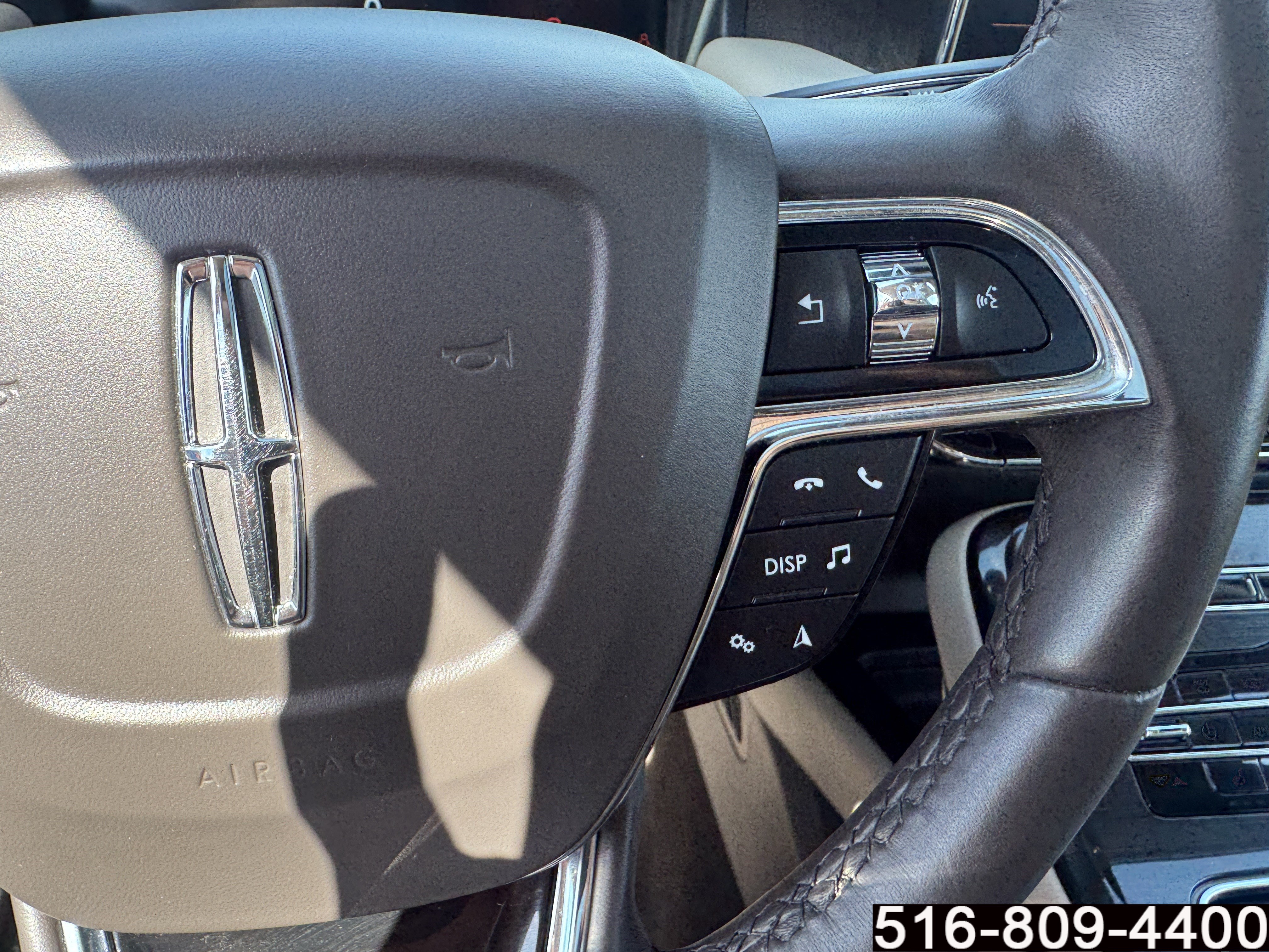 Used 2023 Lincoln Nautilus Reserve AWD/4WD image 23