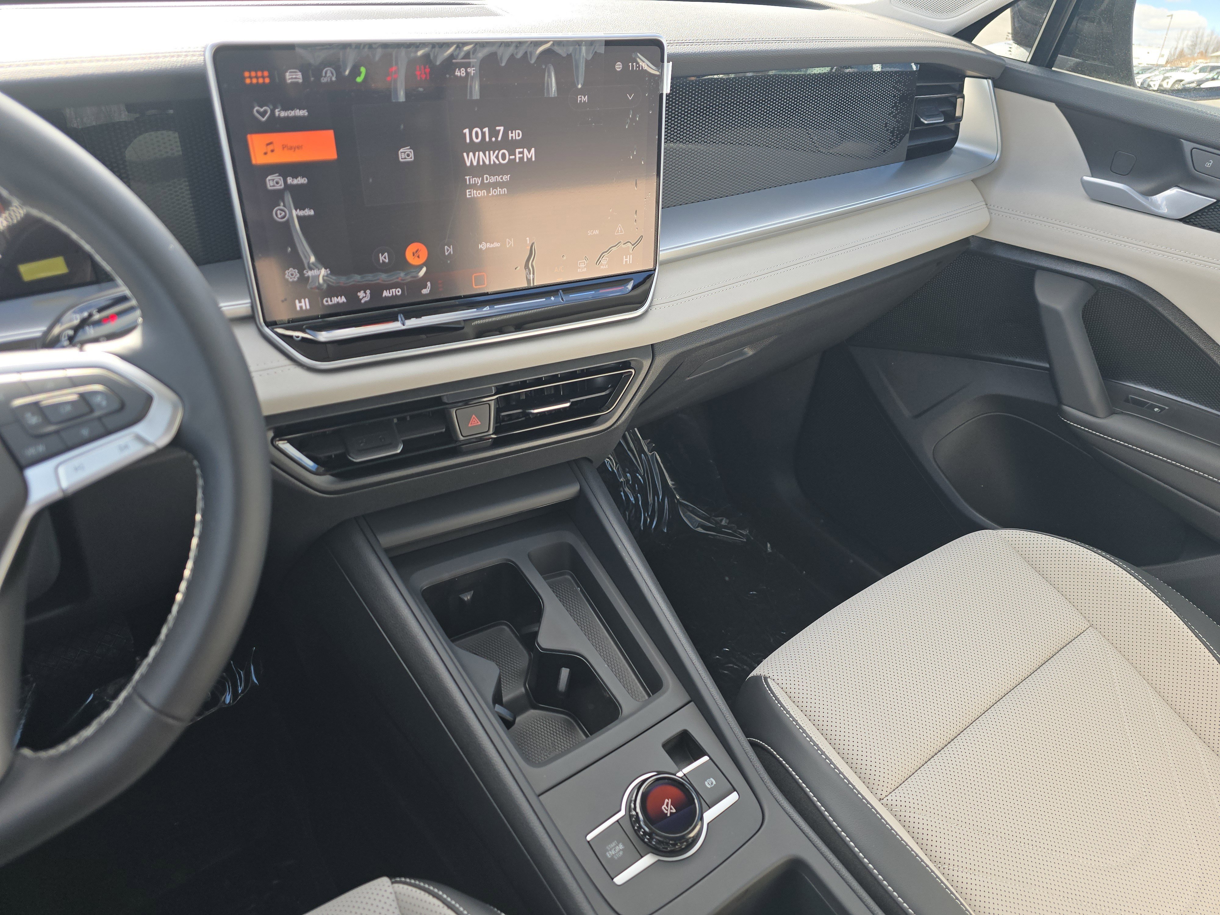 New 2026 Volkswagen Tiguan SE image 23