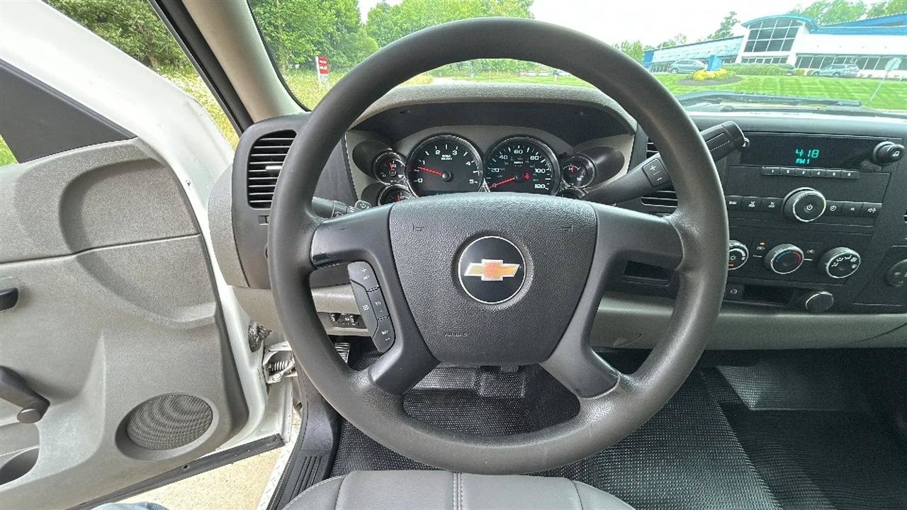 Used 2011 Chevrolet Silverado 3500 W/T RWD image 36