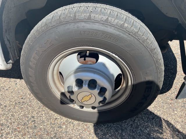 Used 2019 Chevrolet Express 3500 w/ Power Convenience Package RWD image 19
