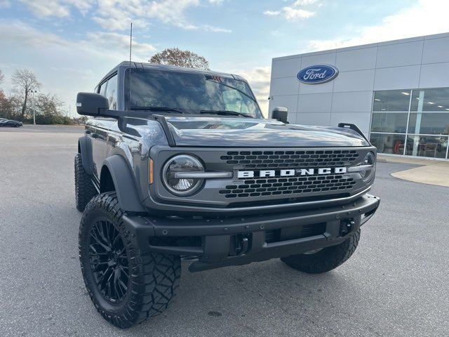 Used 2024 Ford Bronco Badlands image 5