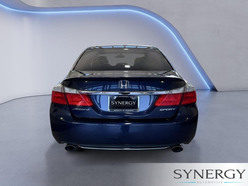 Used 2015 Honda Accord Sport image 7