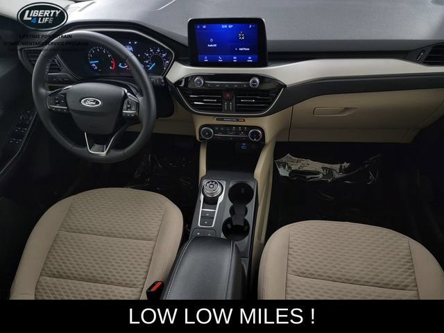 Used 2022 Ford Escape SE w/ Cold Weather Package FWD image 34