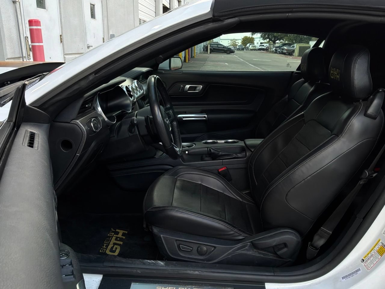 Used 2022 Ford Mustang GT Premium w/ GT Performance Package RWD image 28
