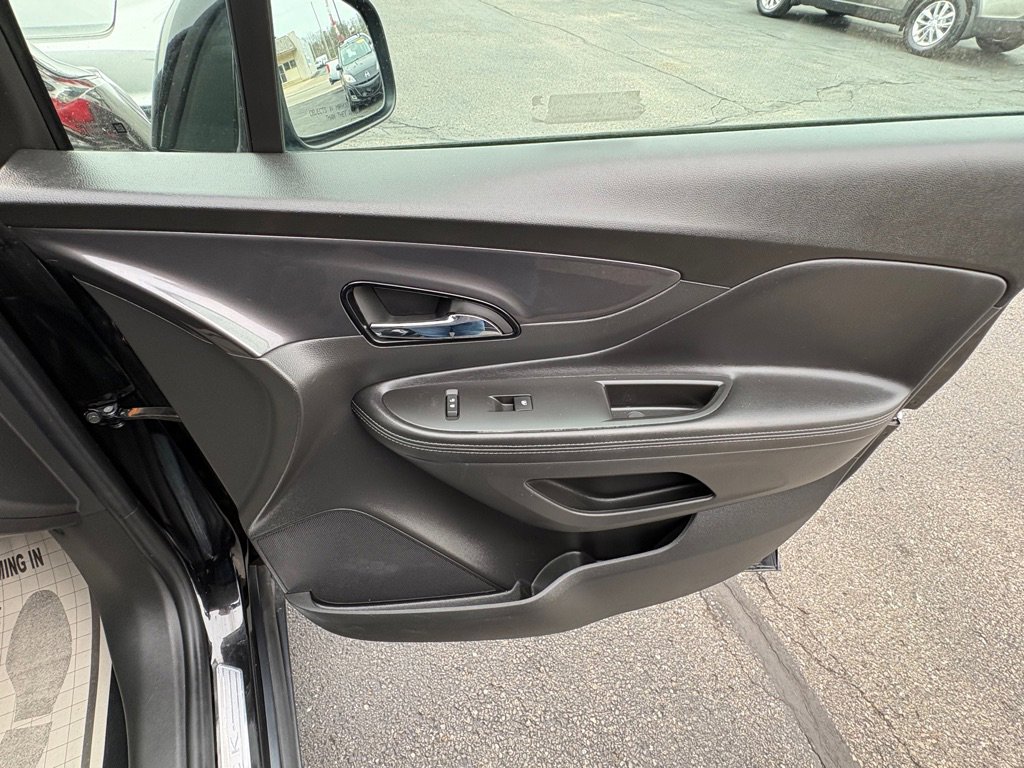 Used 2019 Buick Encore Preferred image 14