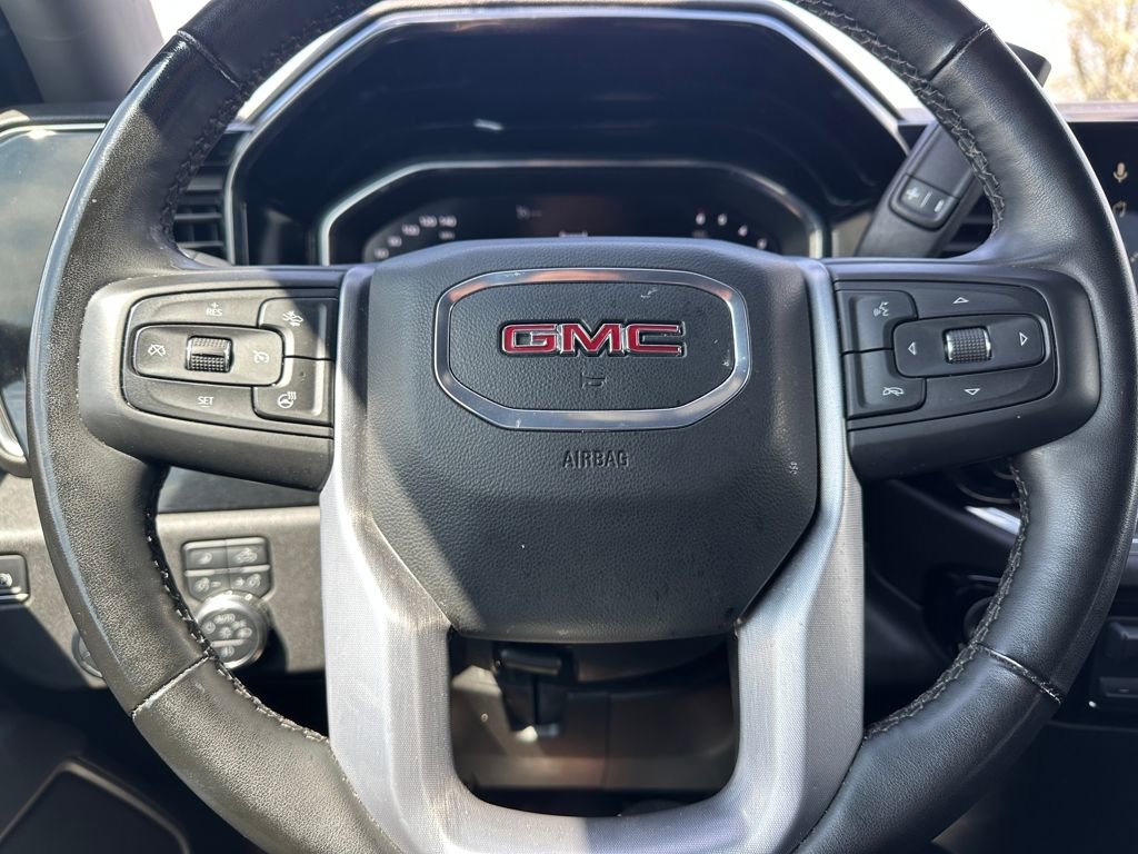 Certified 2025 GMC Sierra 1500 SLT image 29