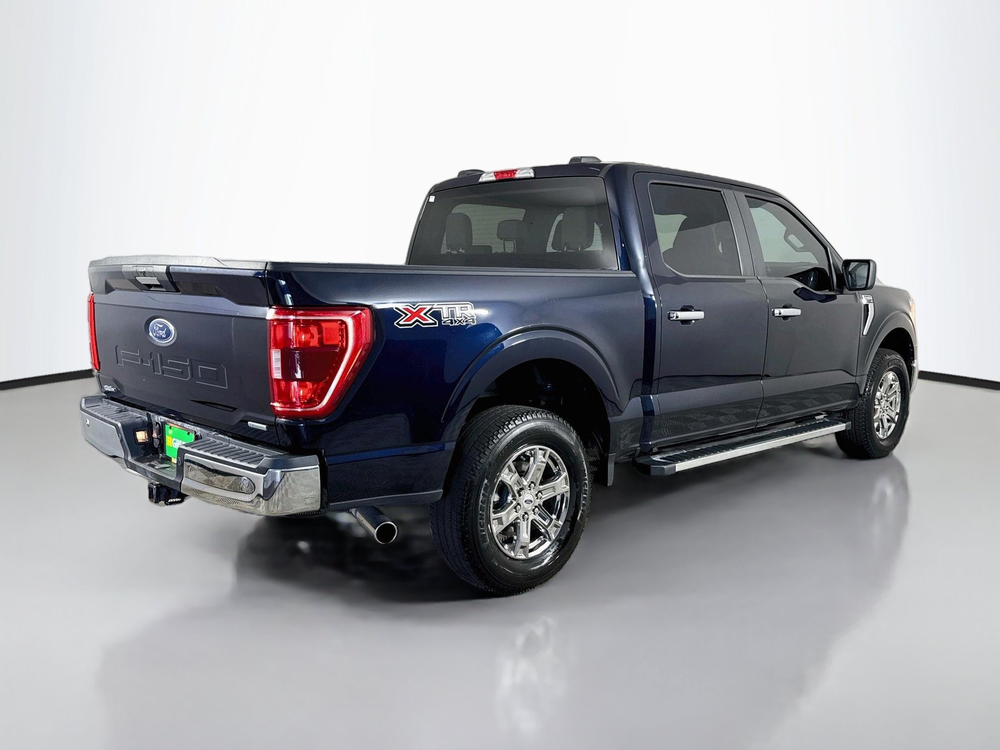 Used 2023 Ford F150 XLT w/ XTR Package AWD/4WD image 10