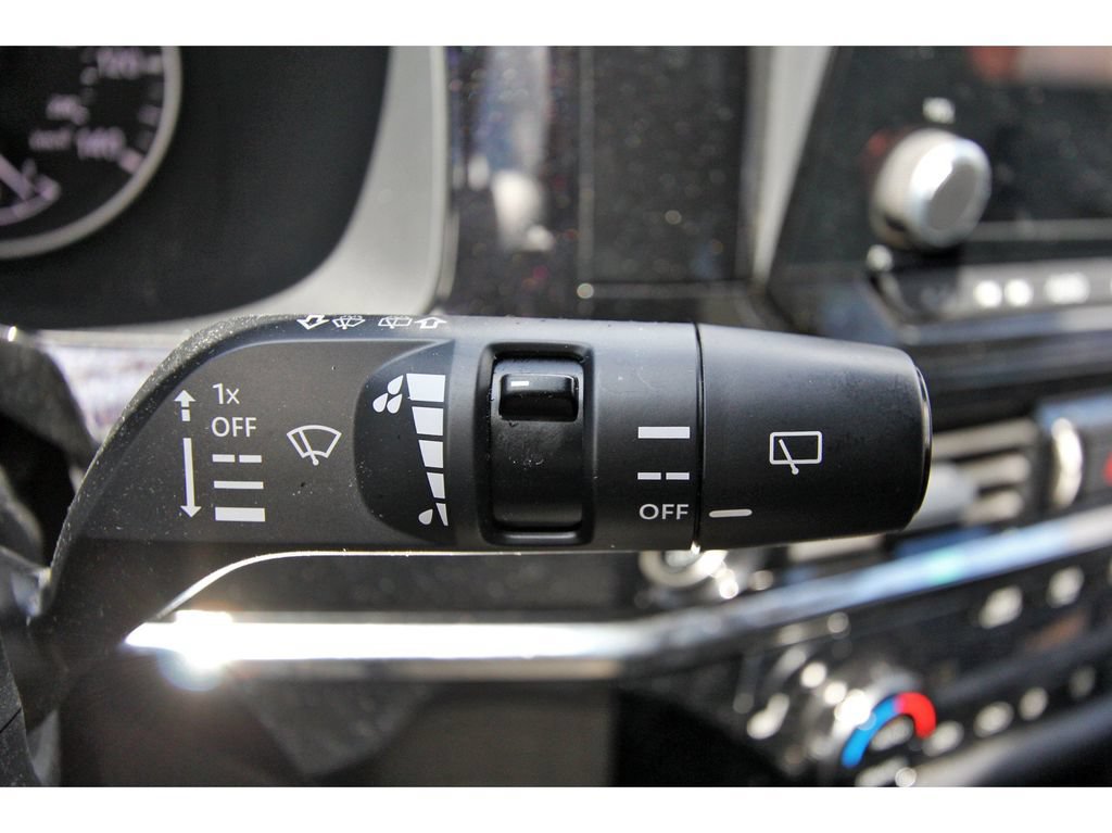 Used 2024 Nissan Pathfinder Rock Creek AWD/4WD image 12