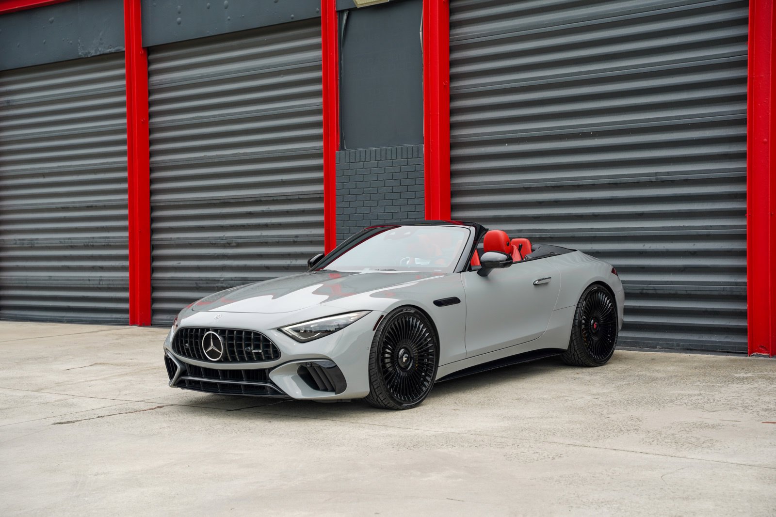 Used 2022 Mercedes-Benz SL 55 AMG 4MATIC image 1