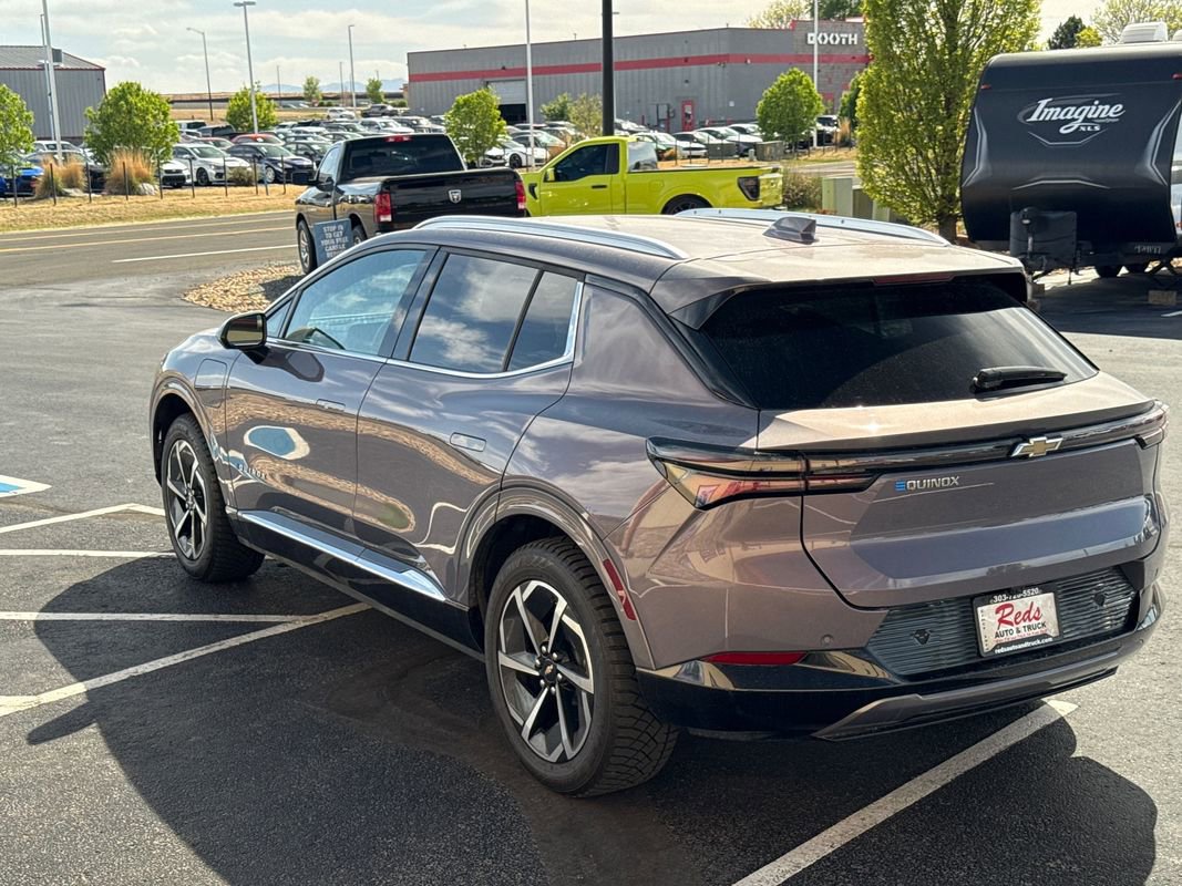 Used 2024 Chevrolet Equinox EV LT image 21