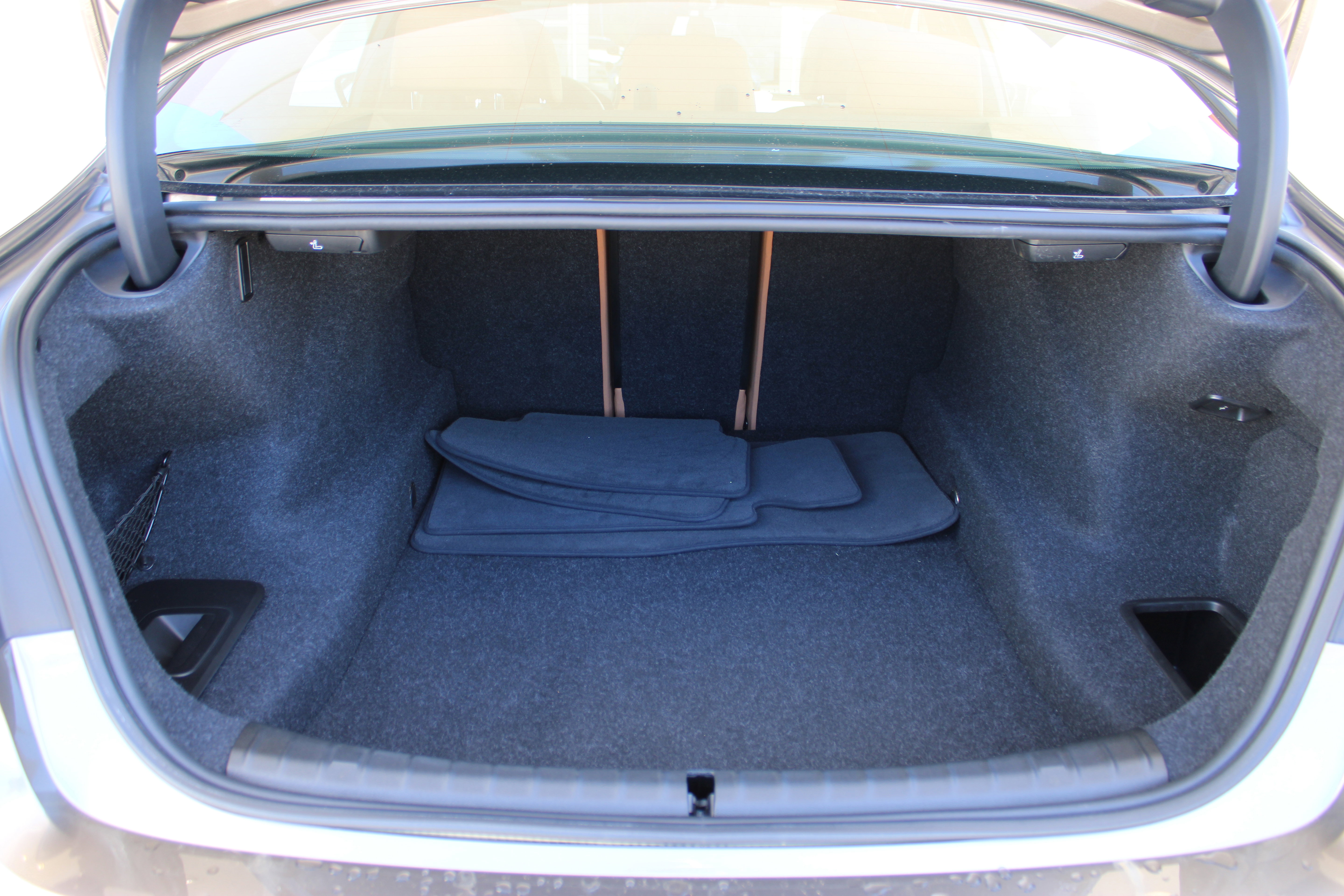 Used 2018 BMW 540i RWD image 29