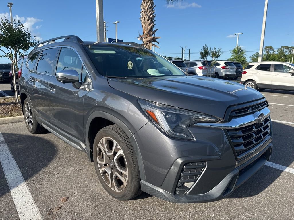 Certified 2023 Subaru Ascent Limited w/ Technology Package image 3