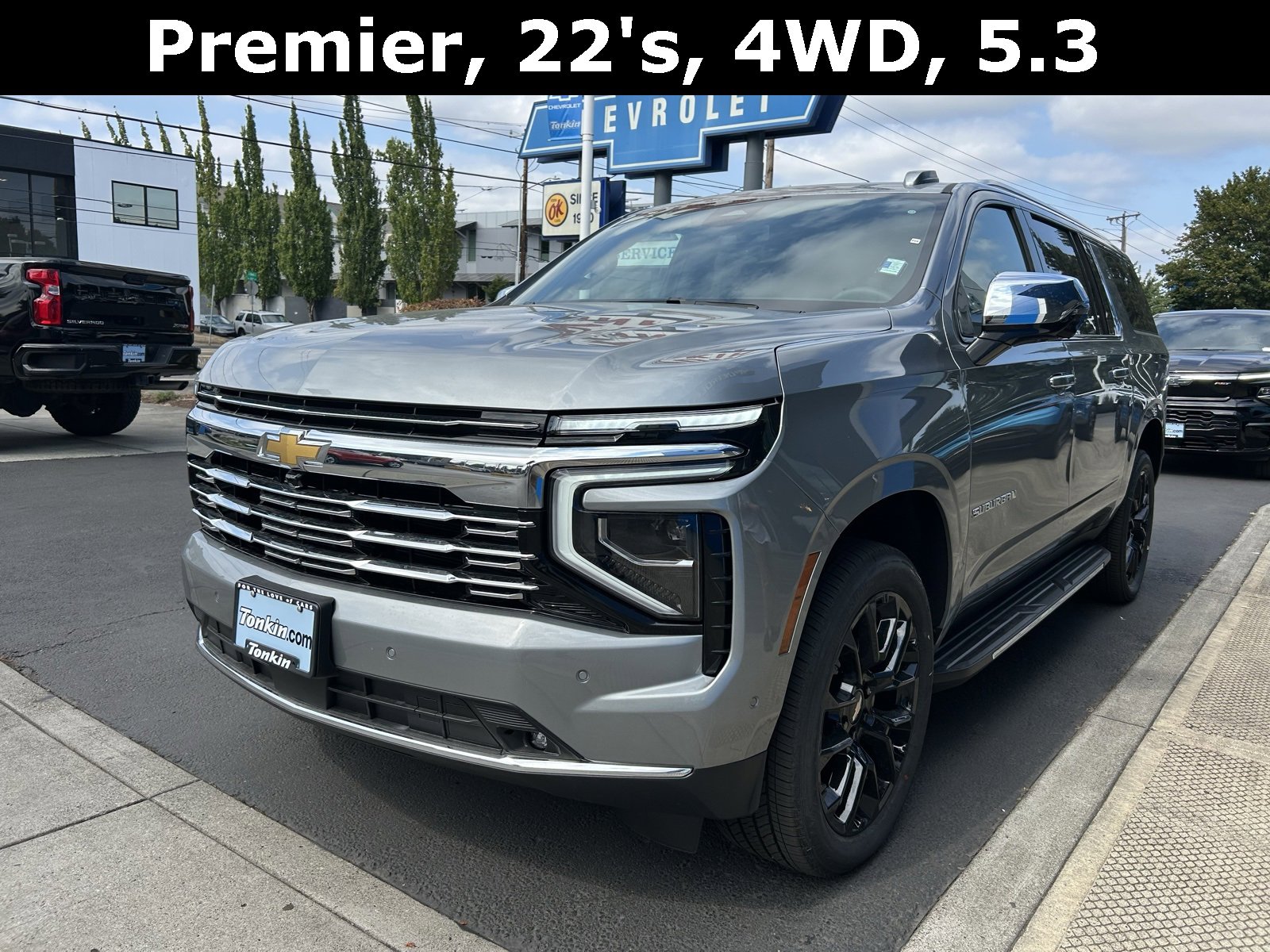 New 2025 Chevrolet Suburban Premier image 4