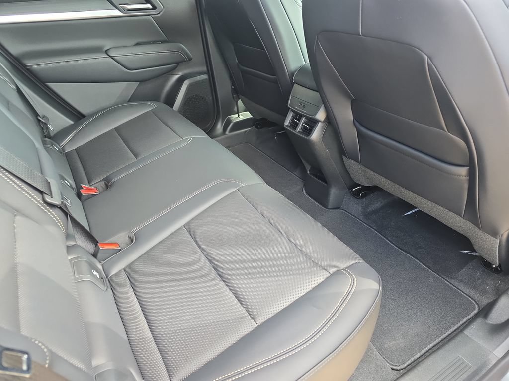 New 2027 GMC Terrain Elevation w/ Elevation Premium Package FWD image 11