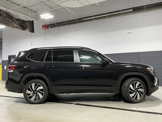 New 2026 Volkswagen Atlas SE image 12