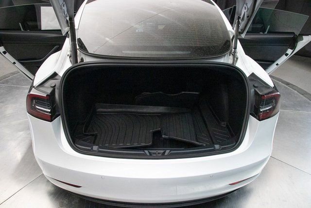 Used 2021 Tesla Model 3 Long Range image 19