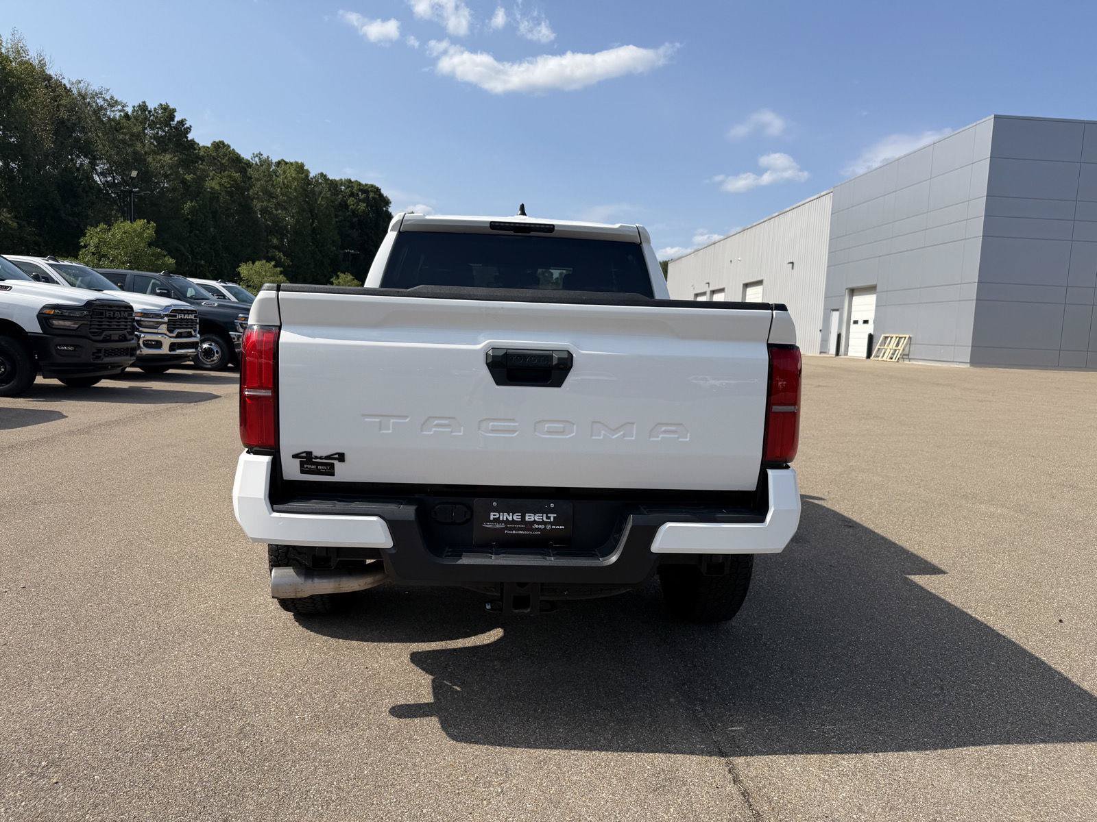 Used 2024 Toyota Tacoma TRD Off-Road AWD/4WD image 5