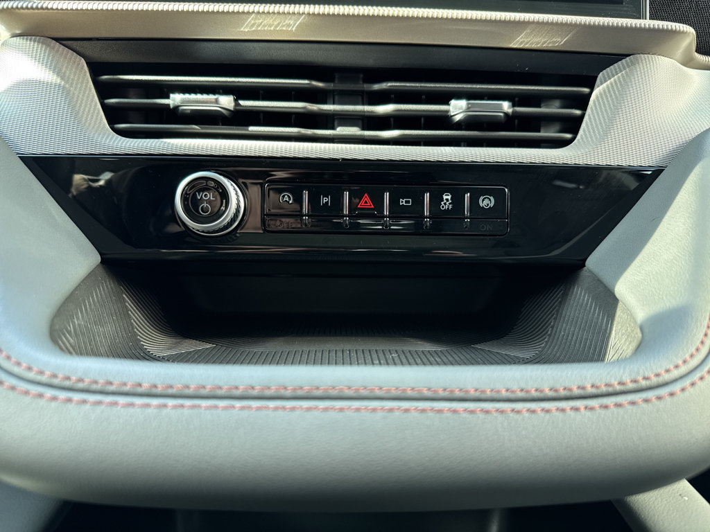 New 2026 Ford Explorer Active AWD/4WD image 22