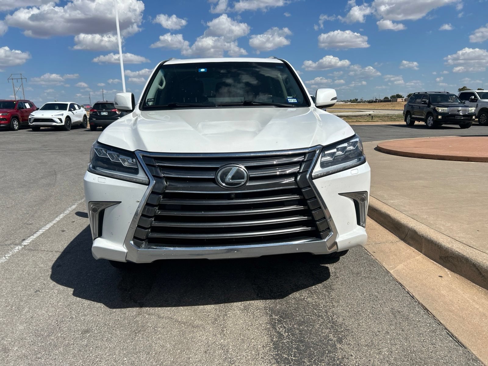 Used 2017 Lexus LX 570 4WD w/ Luxury Package image 2