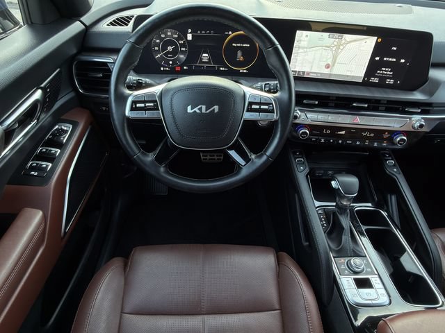 Used 2024 Kia Telluride SX AWD/4WD image 11