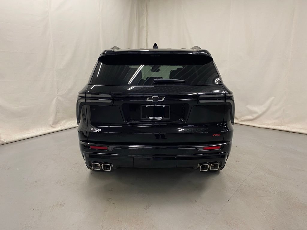 New 2026 Chevrolet Traverse RS w/ LPO, Floor Liner Package AWD/4WD image 7