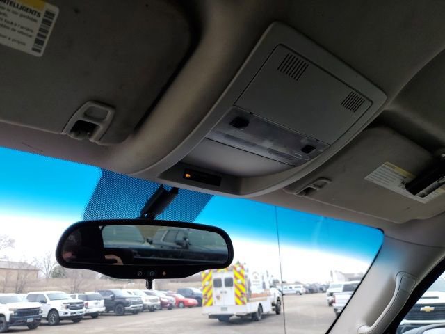 Used 2010 Chevrolet Avalanche LS w/ Exterior Plus Package image 15