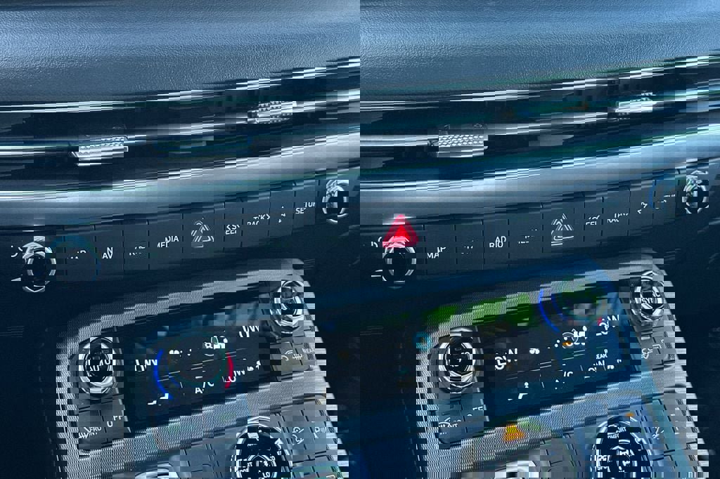 Used 2025 Hyundai Palisade Calligraphy image 20