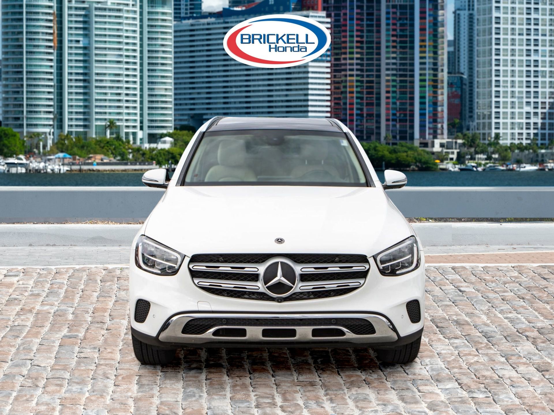Used 2021 Mercedes-Benz GLC 300 w/ Premium Package image 2