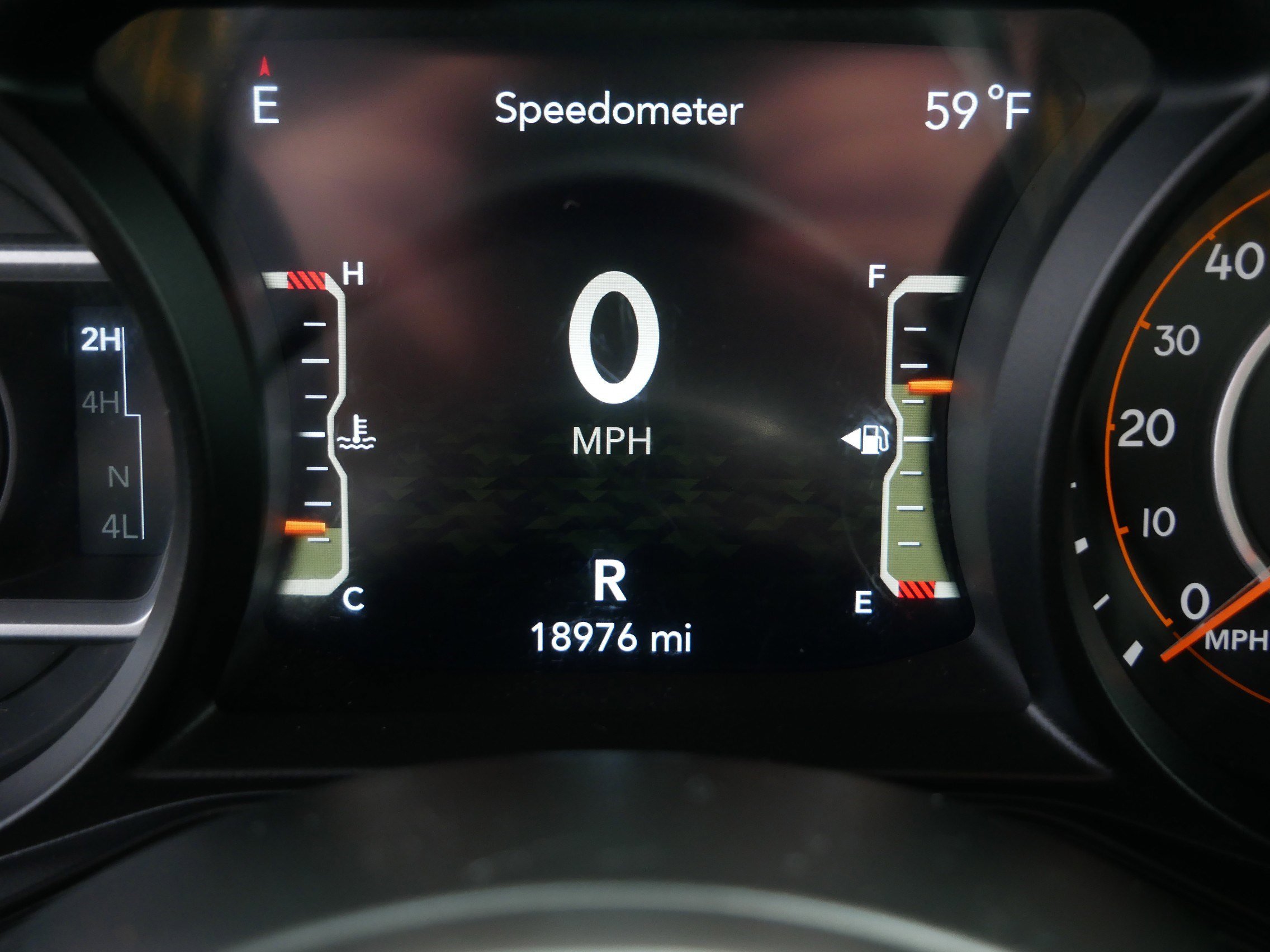 Used 2024 Jeep Wrangler Sahara image 35