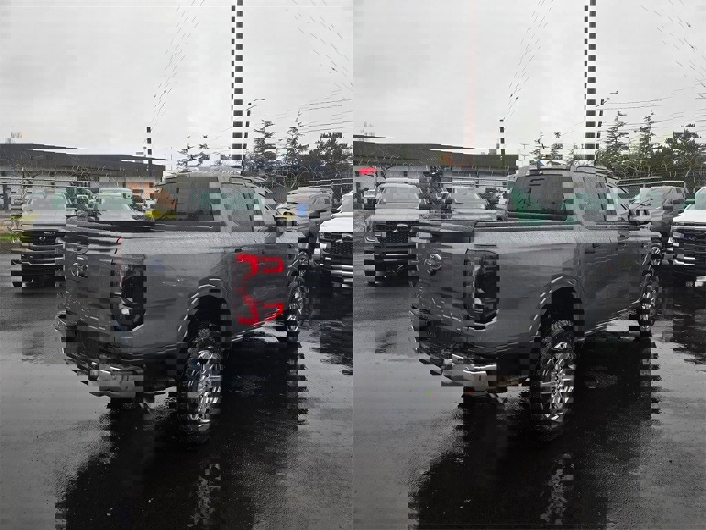 New 2025 Ford Ranger XLT w/ Equipment Group 301A High image 5