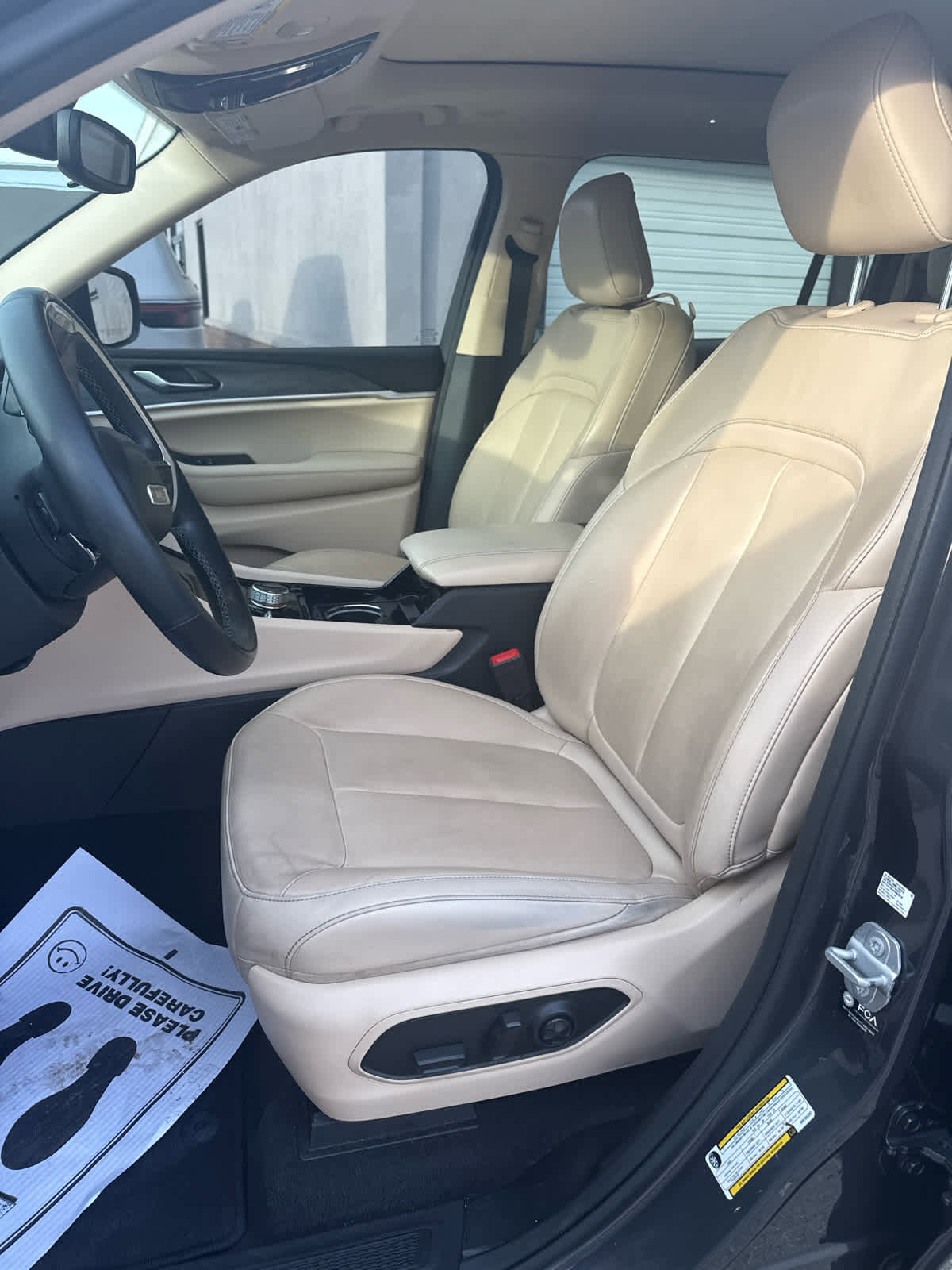 Used 2021 Jeep Grand Cherokee L Limited image 9