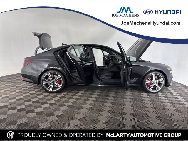 Used 2025 Genesis G70 3.3T Advanced image 14
