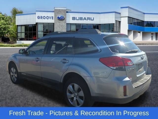 Used 2012 Subaru Outback 2.5i Limited w/ Moonroof Pkg AWD/4WD image 3