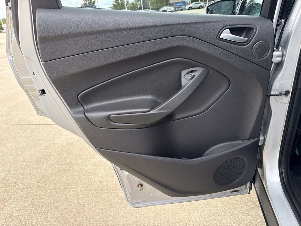 Used 2014 Ford Escape Titanium w/ Equipment Group 401A AWD/4WD image 19