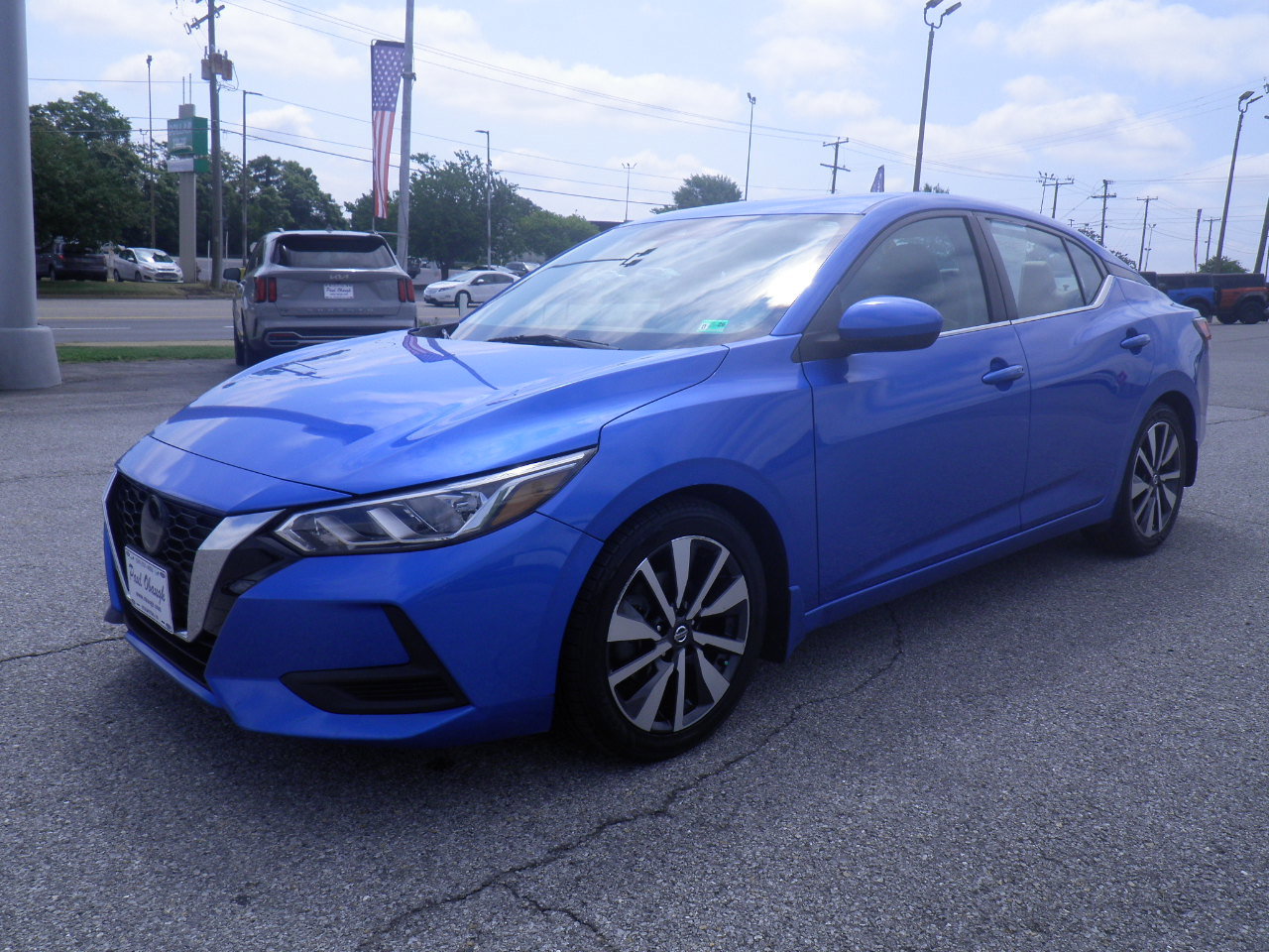 Used 2021 Nissan Sentra SV w/ SV Premium Package image 3