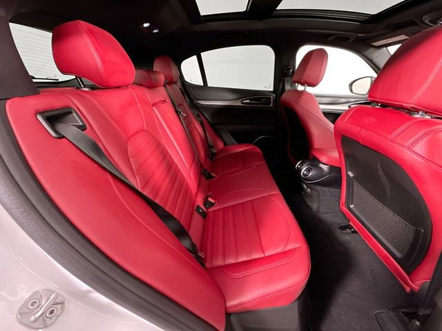 Used 2023 Alfa Romeo Stelvio Veloce image 26