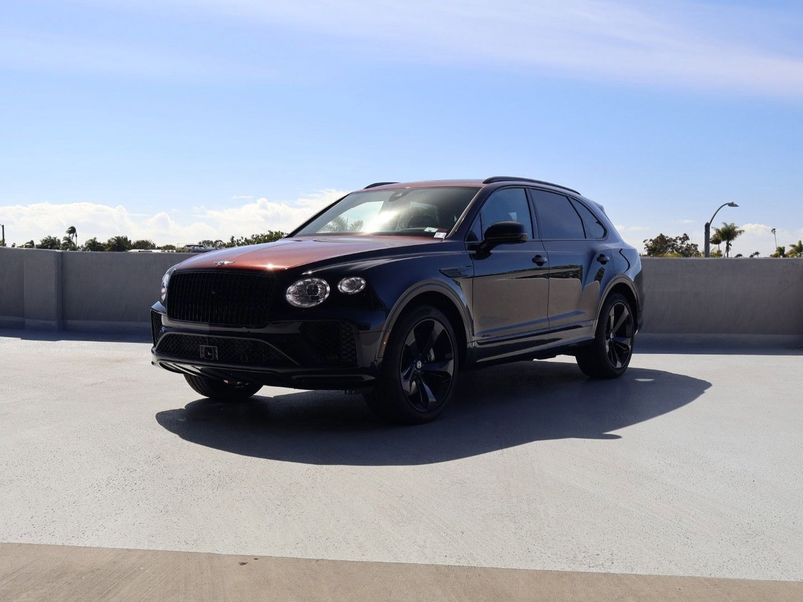 Certified 2025 Bentley Bentayga image 8