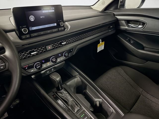 New 2025 Honda Accord SE image 30