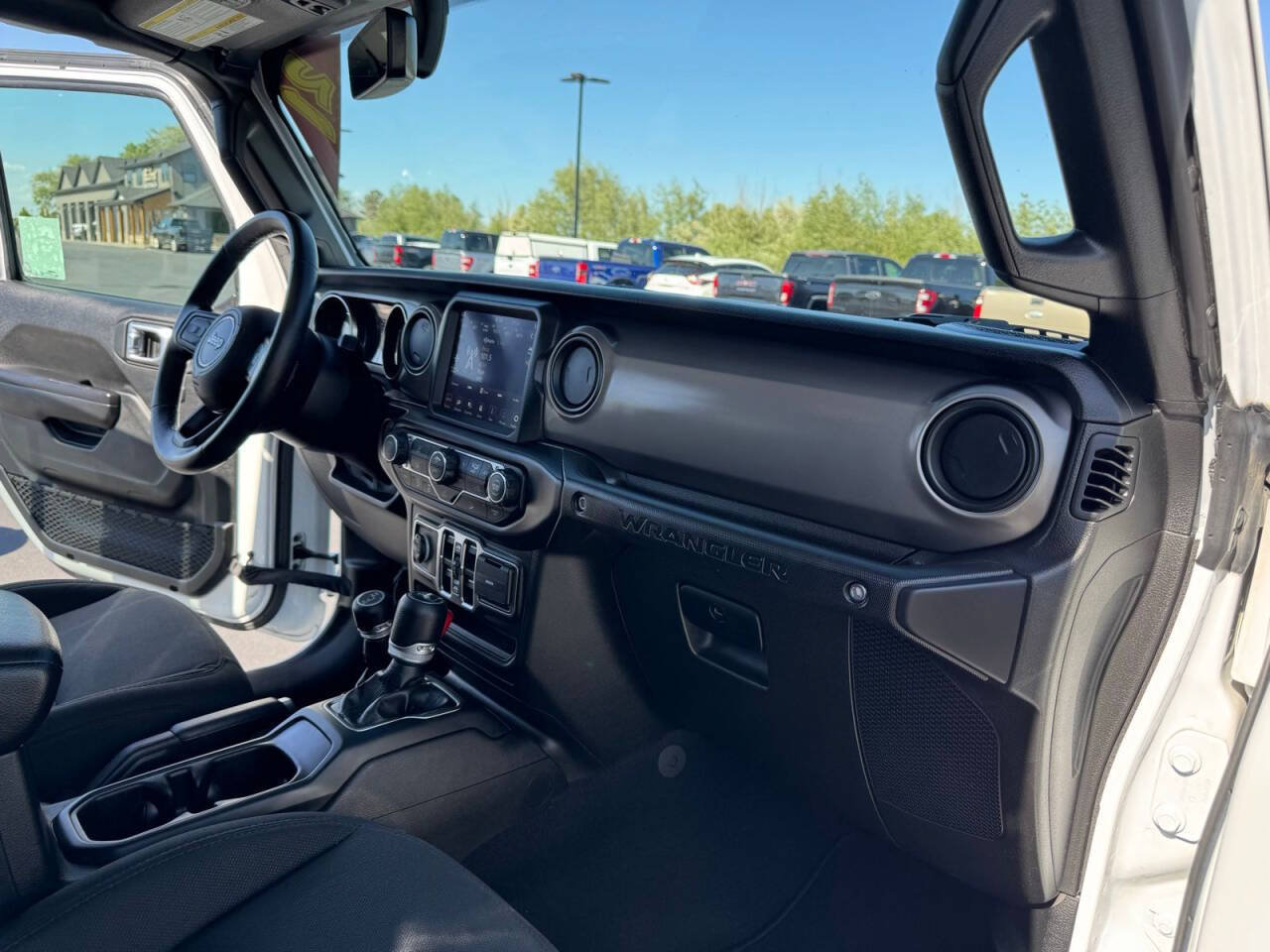 Used 2021 Jeep Wrangler Unlimited Sport w/ Uconnect 4C Nav & Sound Group AWD/4WD image 34