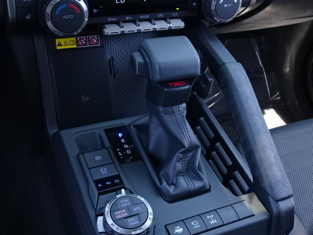 New 2026 Toyota 4Runner TRD Off-Road Premium w/ Tow Technology Package AWD/4WD image 24