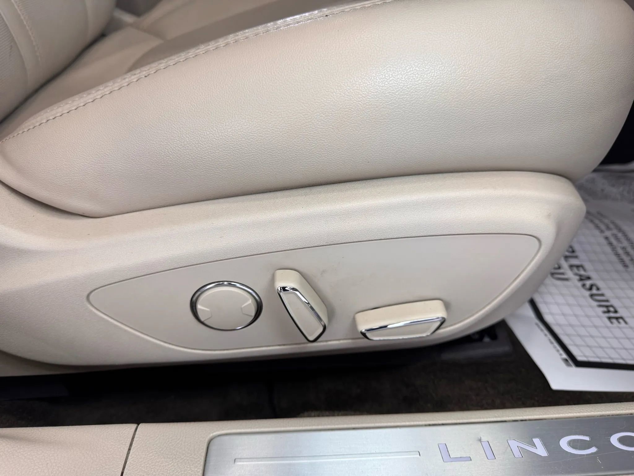 Used 2016 Lincoln MKZ AWD w/ Equipment Group 300A Reserve image 12