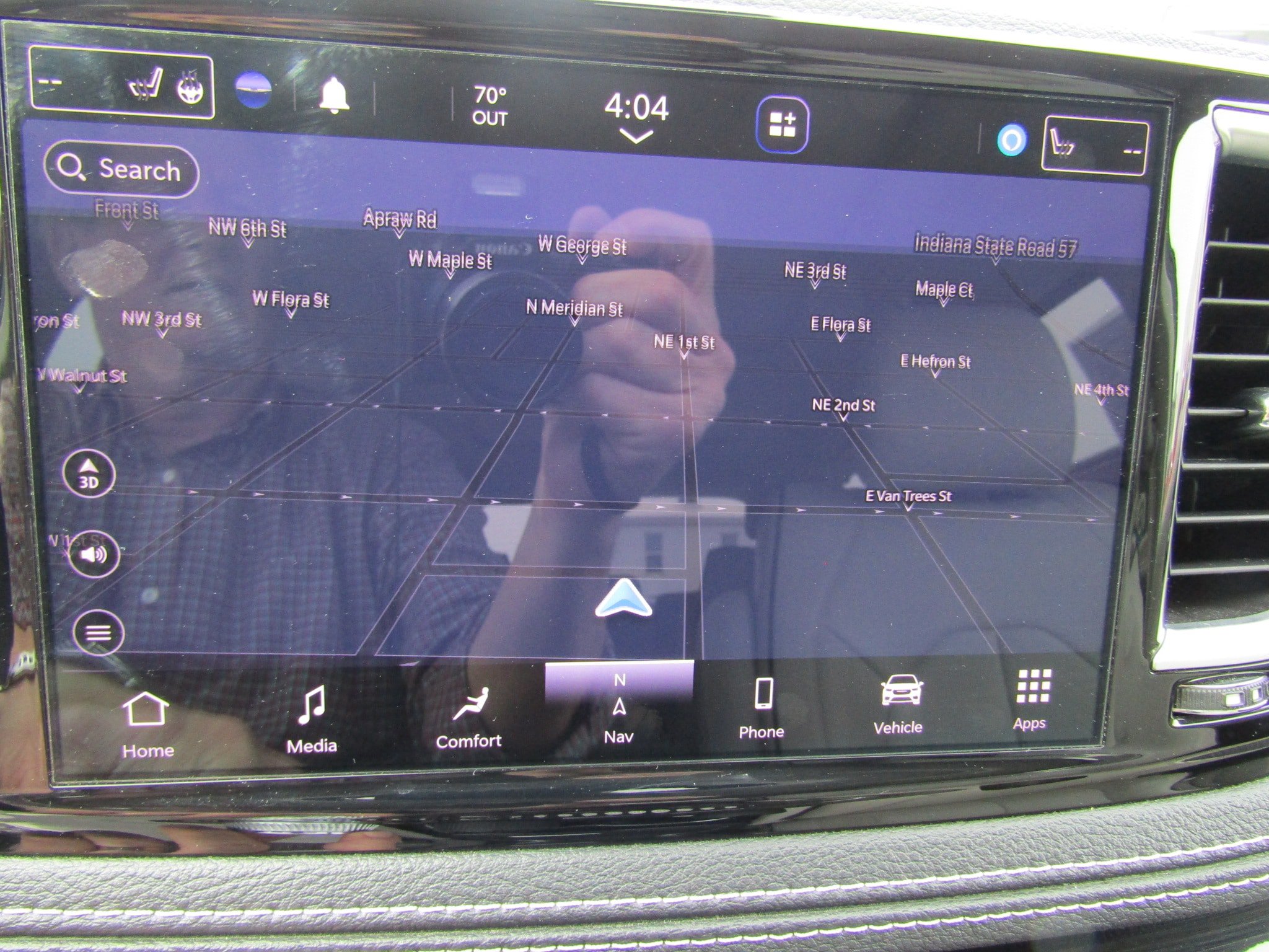 Used 2021 Chrysler Pacifica Limited w/ Premium & Safety Sphere Group AWD/4WD image 37