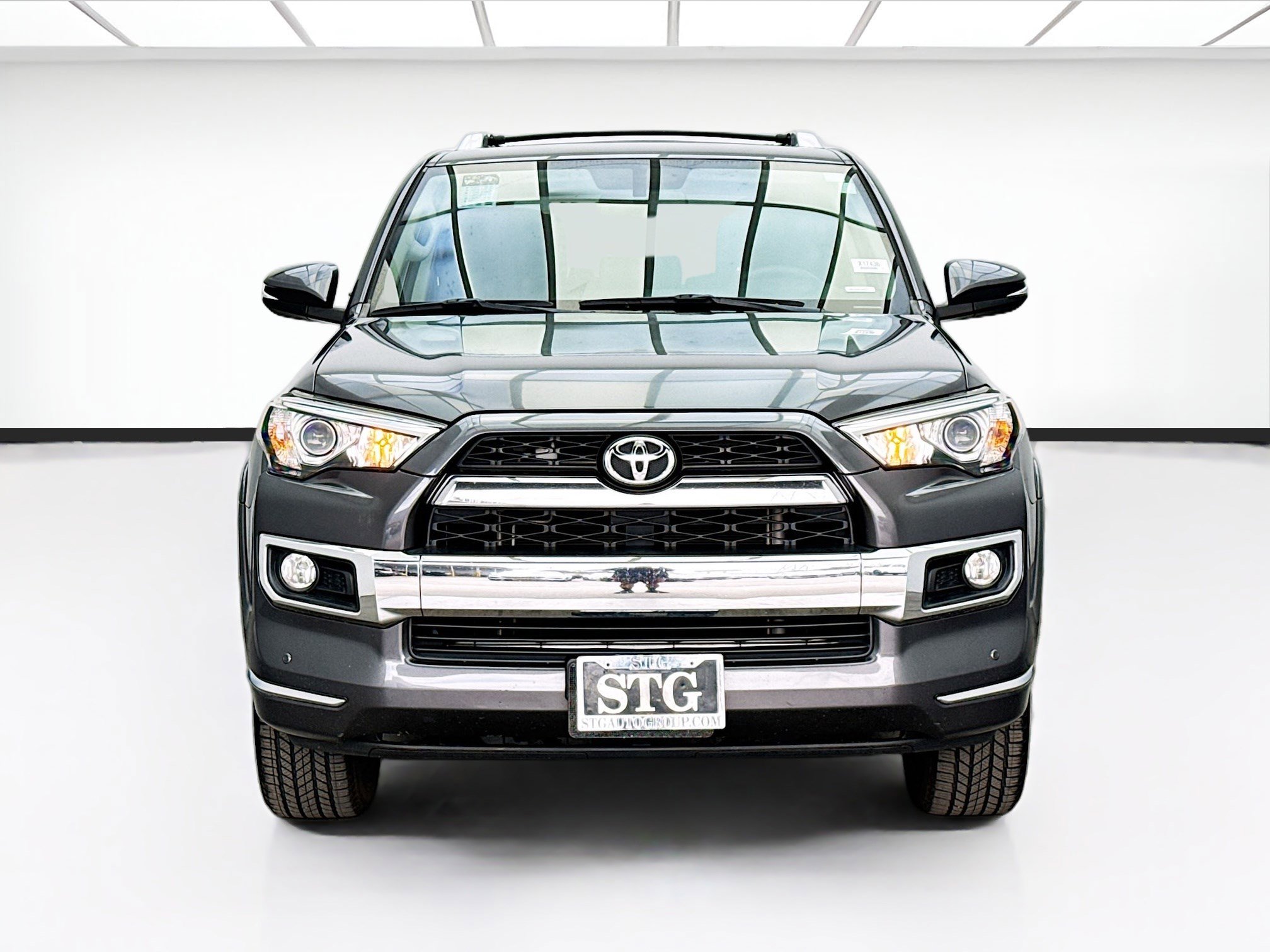 Used 2019 Toyota 4Runner Limited w/ Wilderness Package RWD image 2
