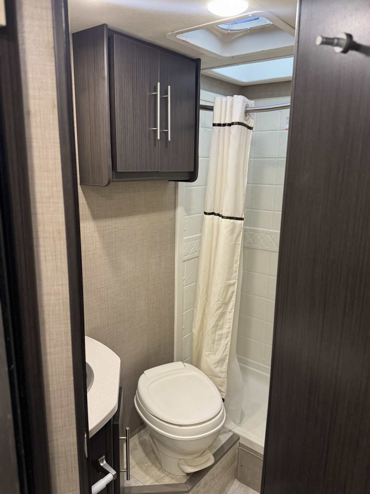 Used 2019 Ford Transit 350 156 DRW w/ Motorhome Prep Package RWD image 10