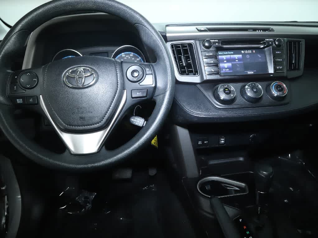 Used 2018 Toyota RAV4 LE w/ All Weather Liner Package AWD/4WD image 27