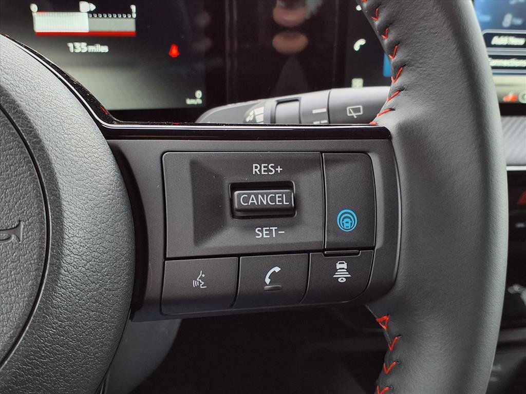 New 2026 Nissan Kicks SR w/ Cold Weather Package image 31